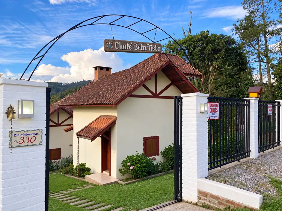 Entrada do Chalés Bela Vista